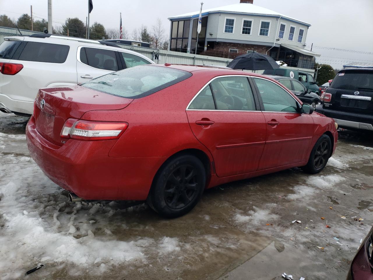 2010 Toyota Camry - Image 3