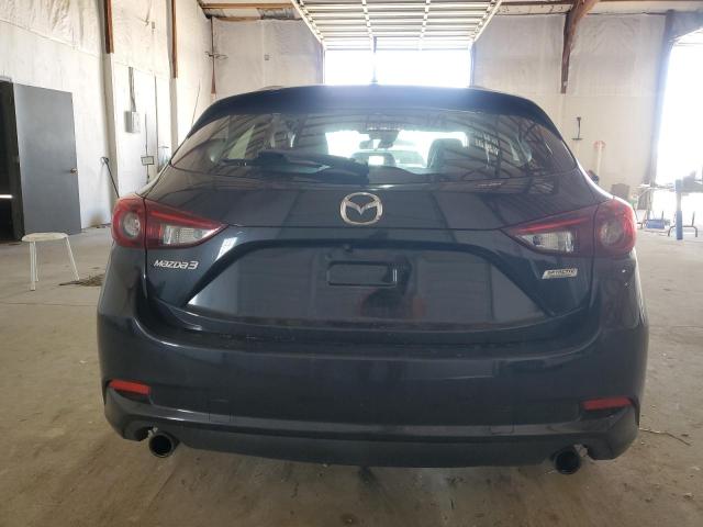  MAZDA 3 2017 Czarny