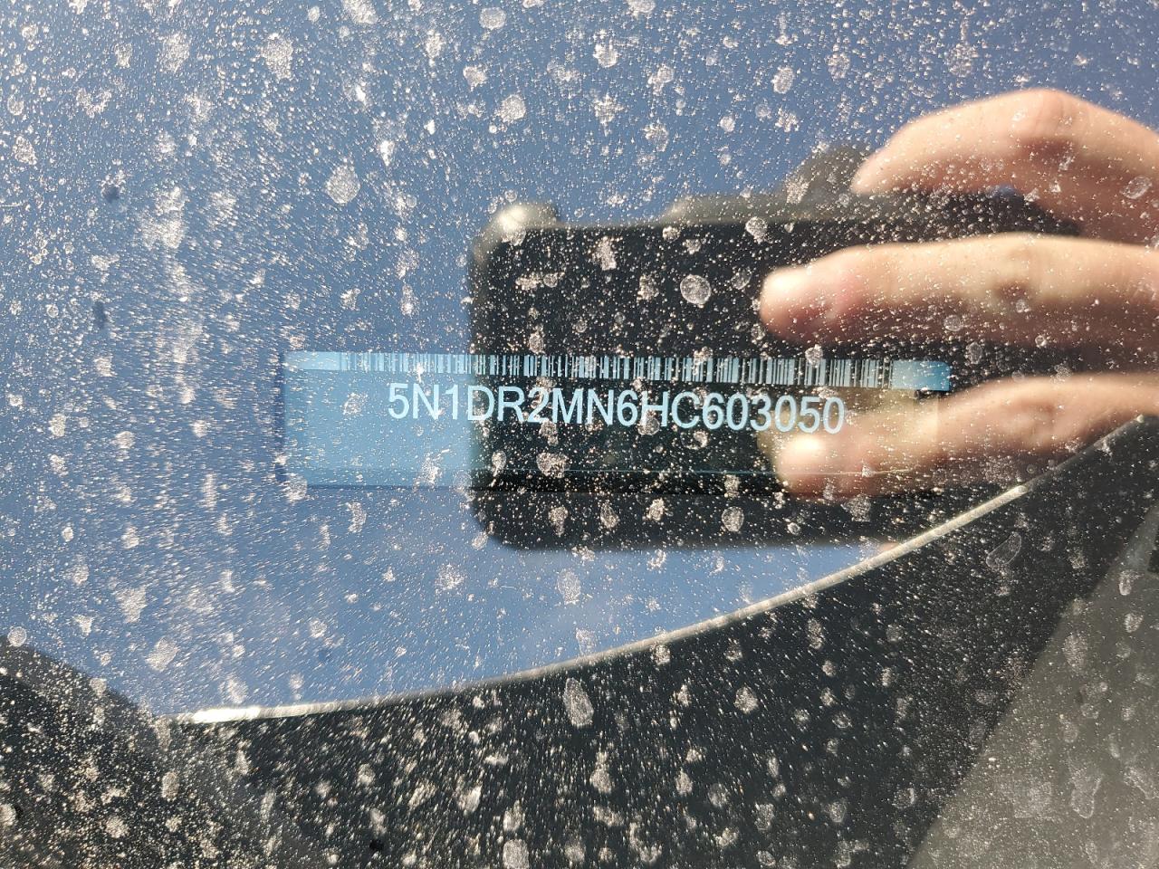 2017 Nissan Pathfinder - Image 15