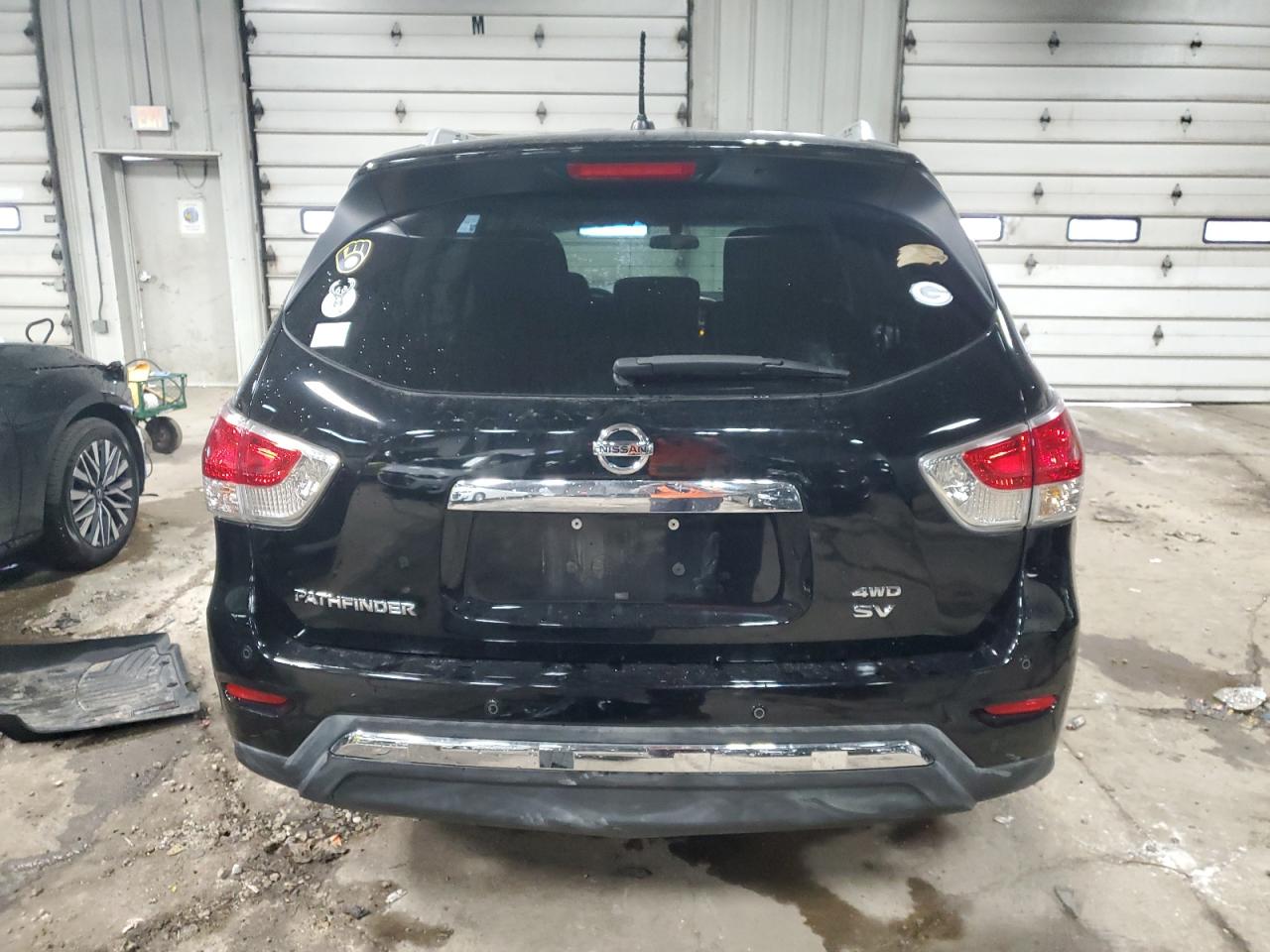 2013 Nissan Pathfinder - Image 6