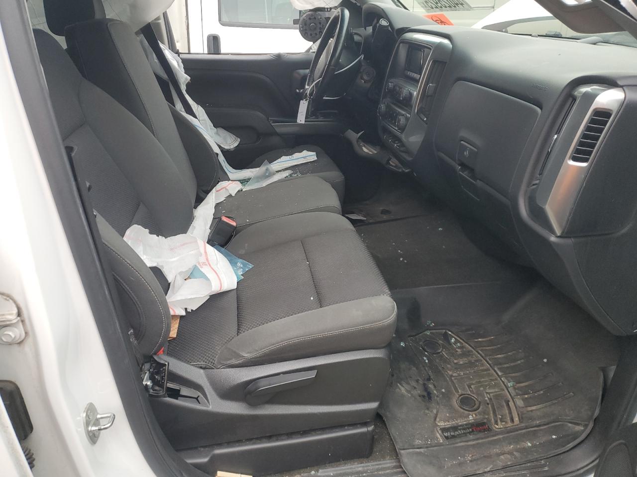 2014 Chevrolet Silverado - Image 7