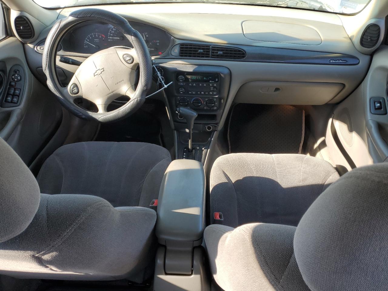 2002 Chevrolet Malibu - Image 8