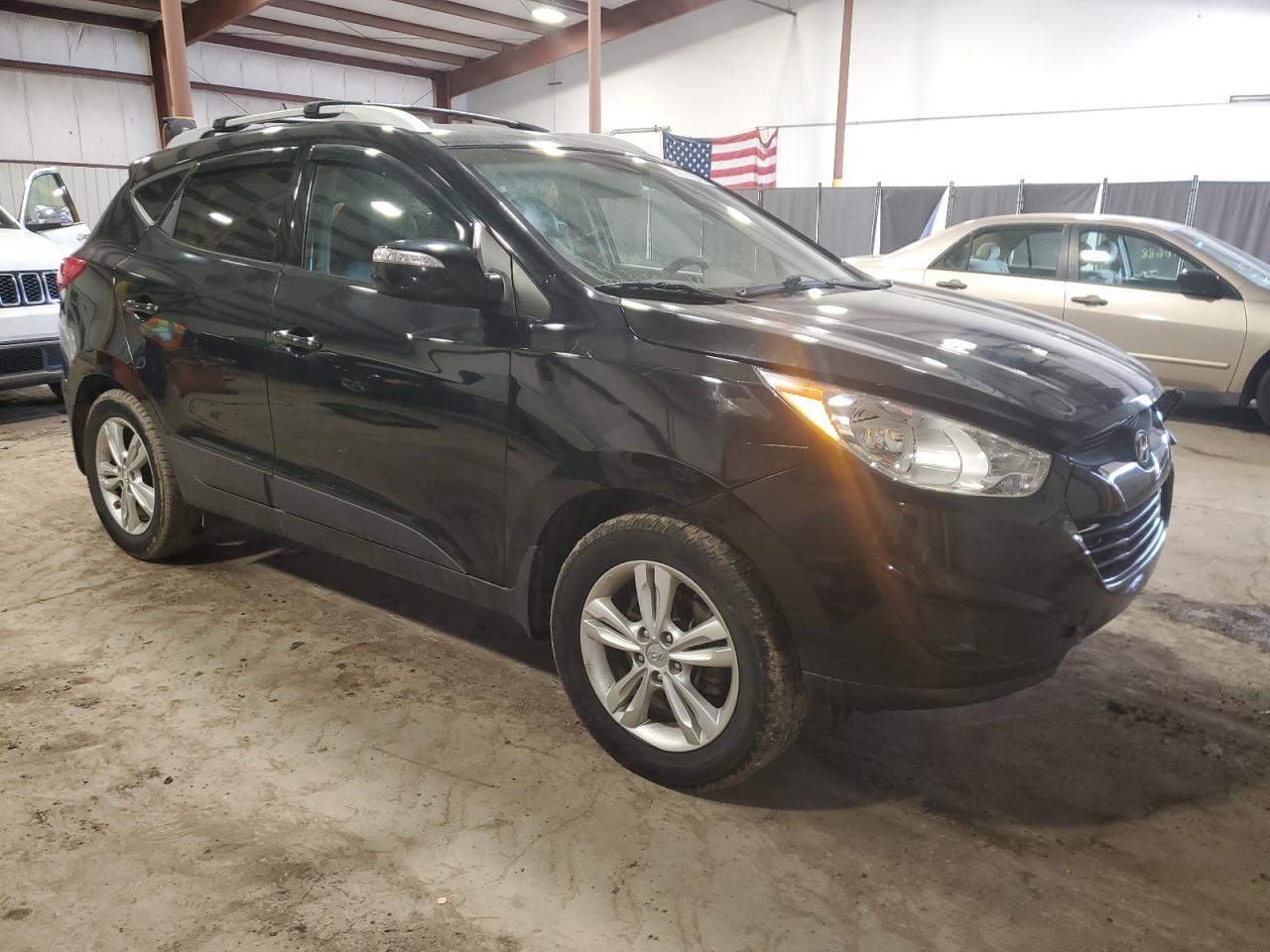 2012 Hyundai Tucson - Image 4