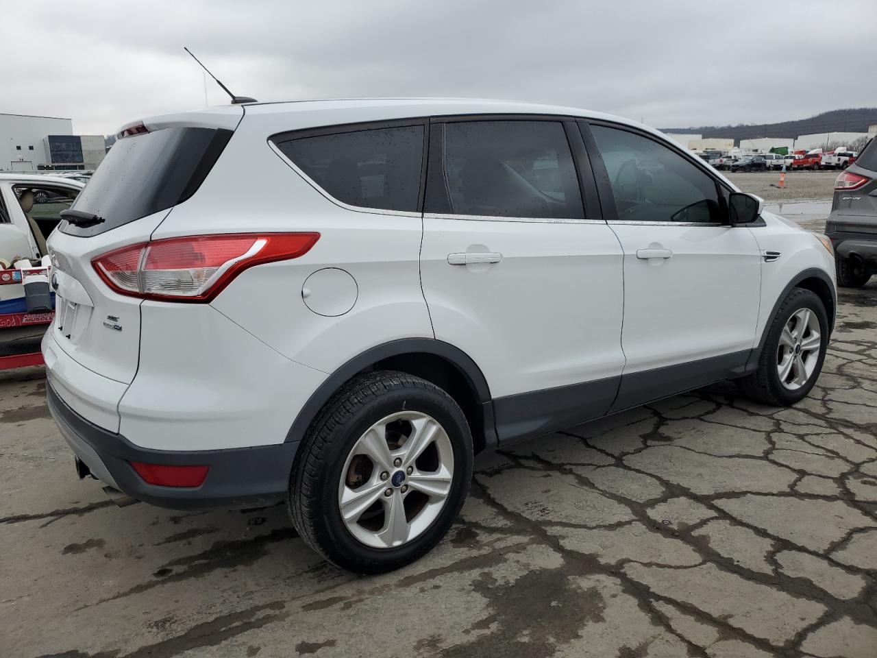 2016 Ford Escape - Image 3