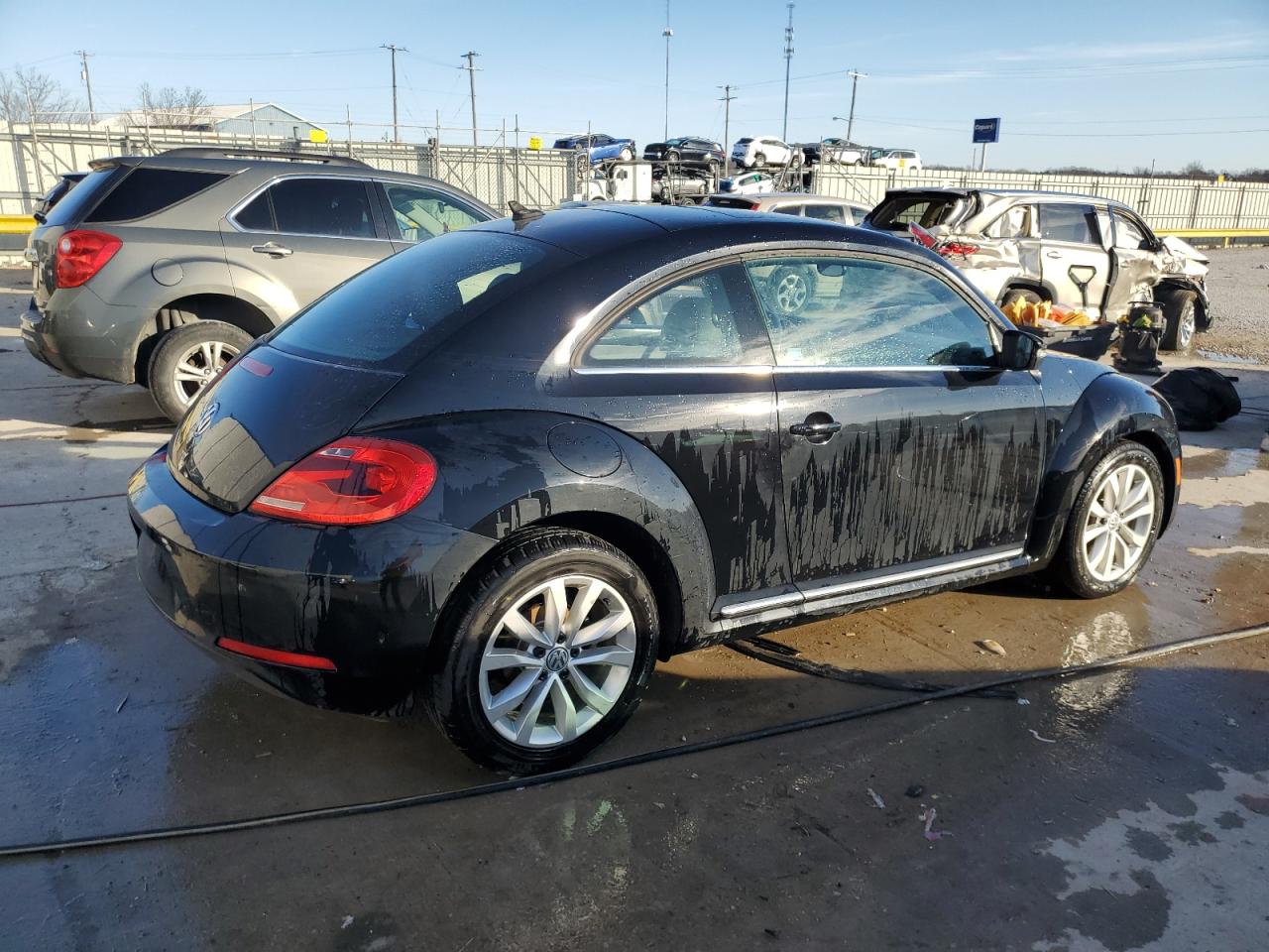 2013 Volkswagen Beetle - Image 3