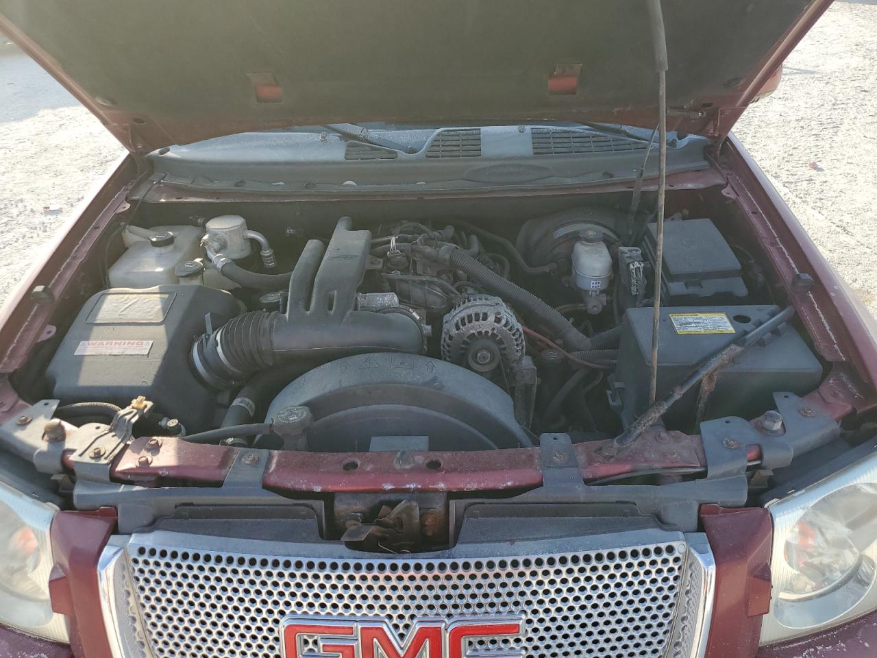 2006 GMC Envoy - Image 12