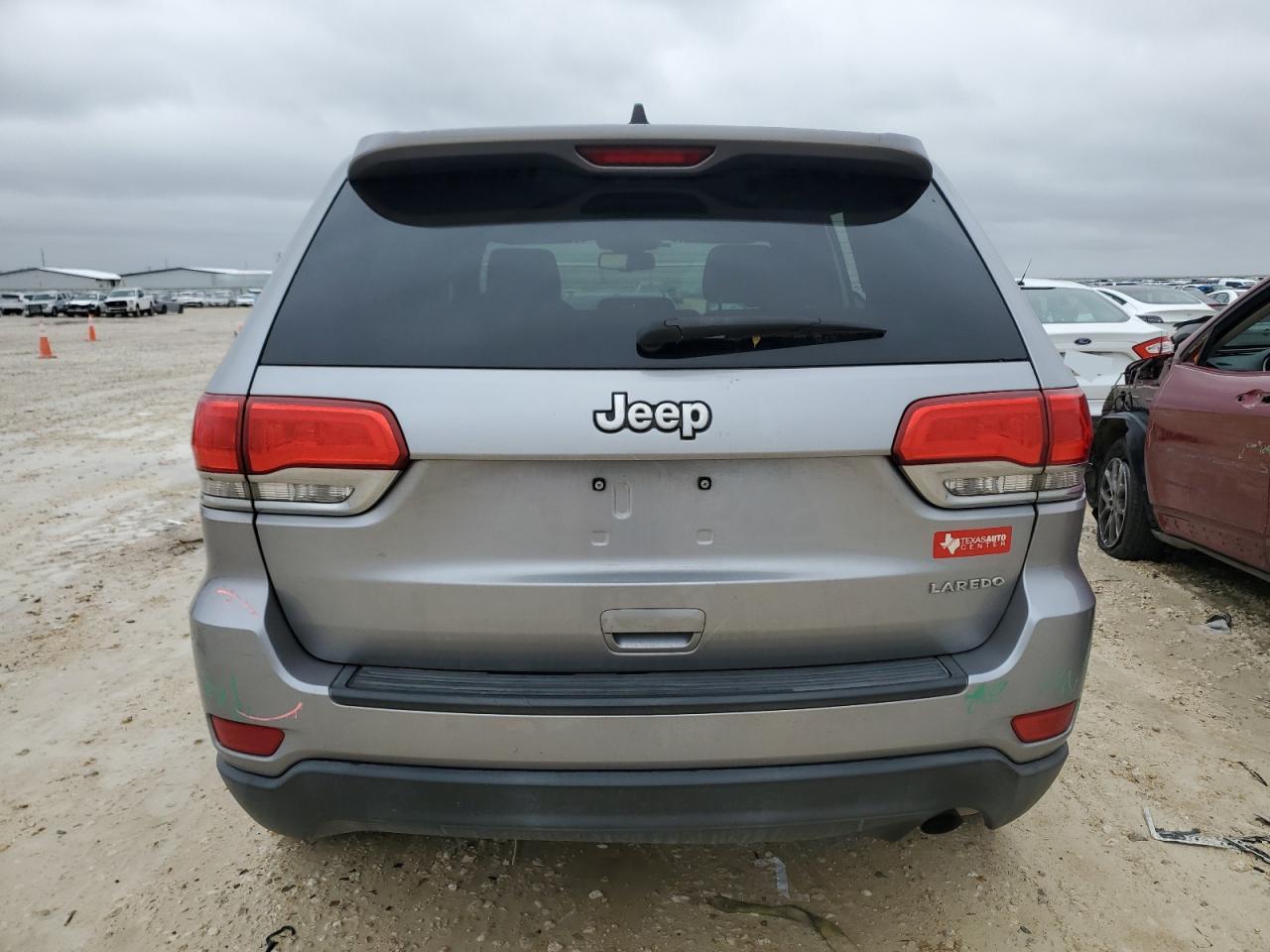 2015 Jeep Grand Cherokee - Image 6