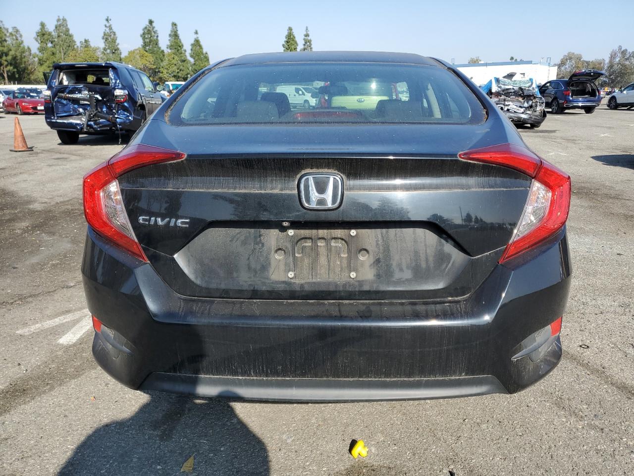 2016 Honda Civic - Image 6