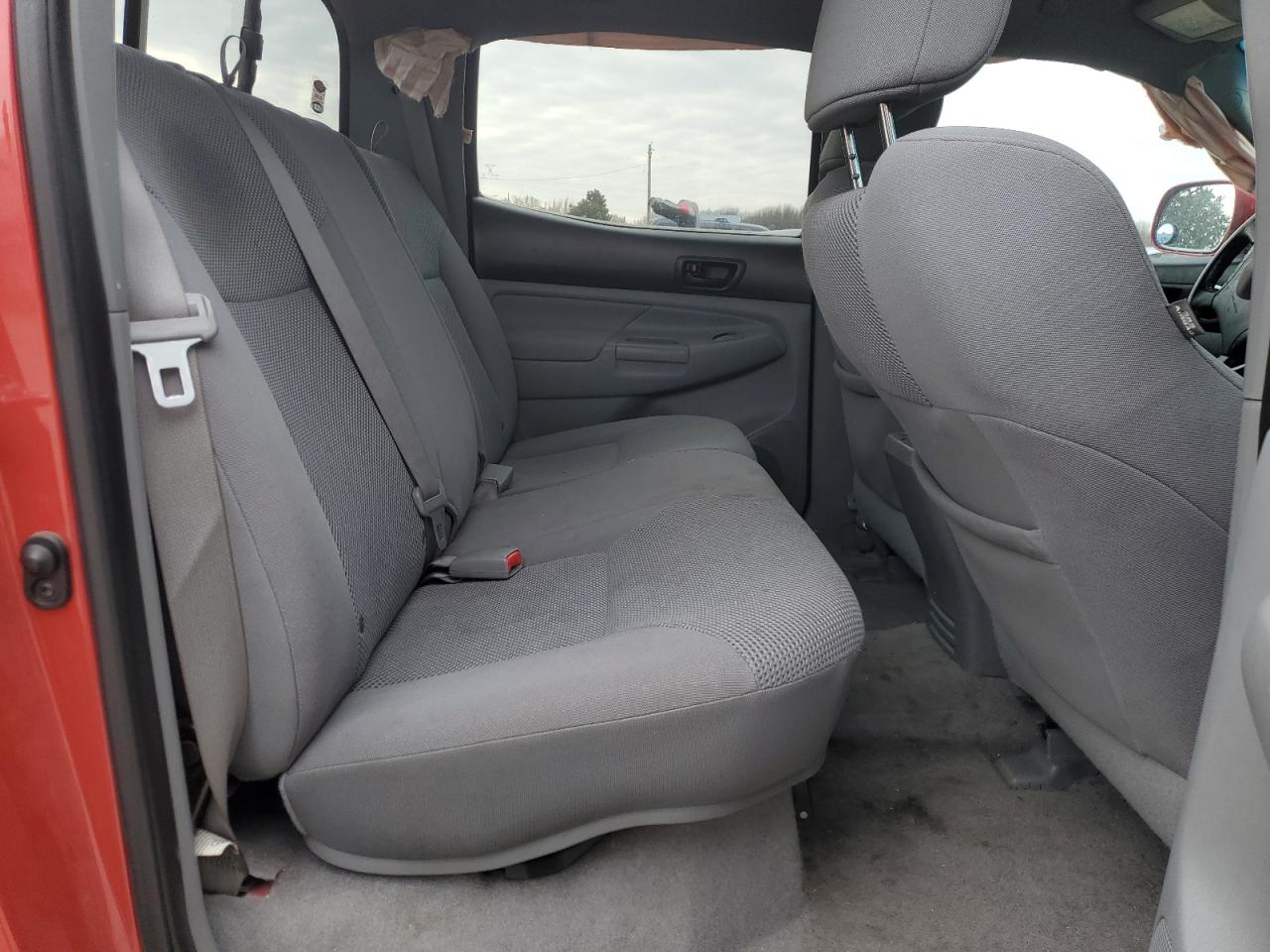 2011 Toyota Tacoma - Image 10
