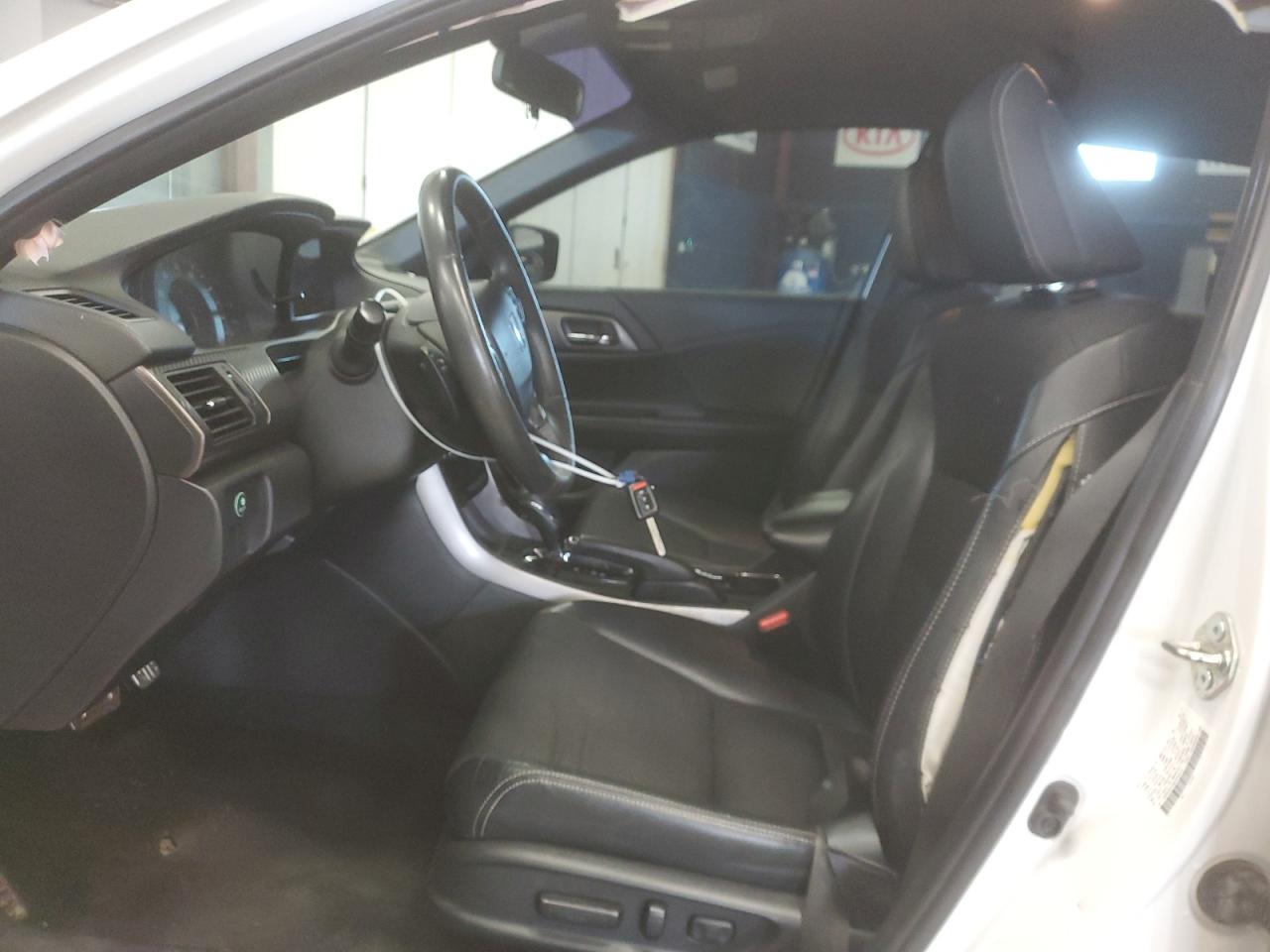2016 Honda Accord - Image 7