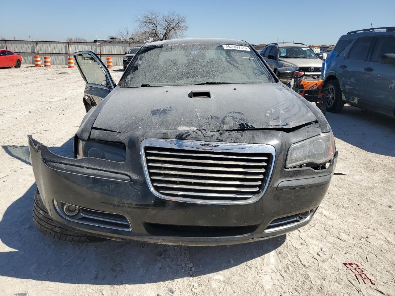 2012 Chrysler 300 - Image 5