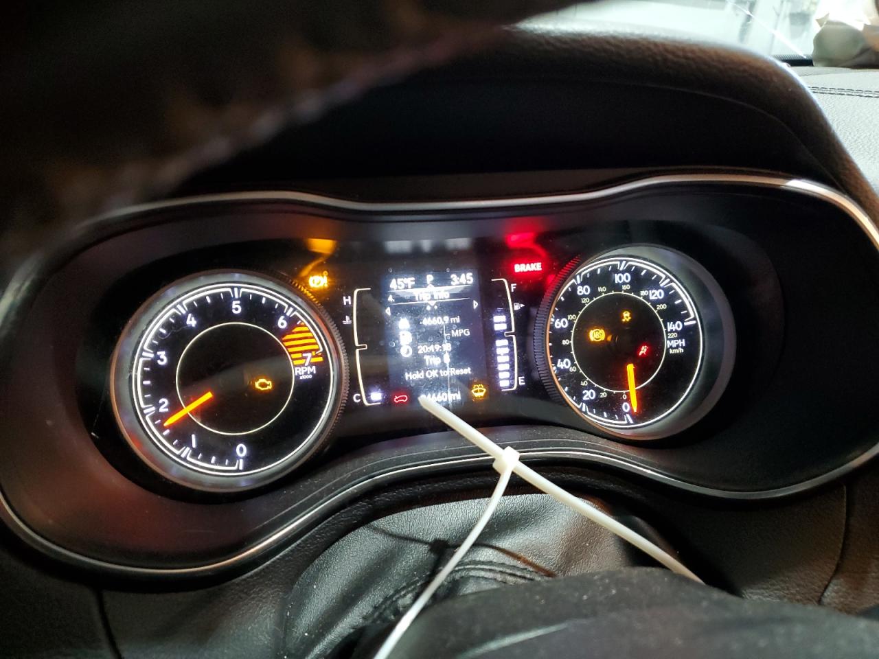 2019 Jeep Grand Cherokee - Image 9