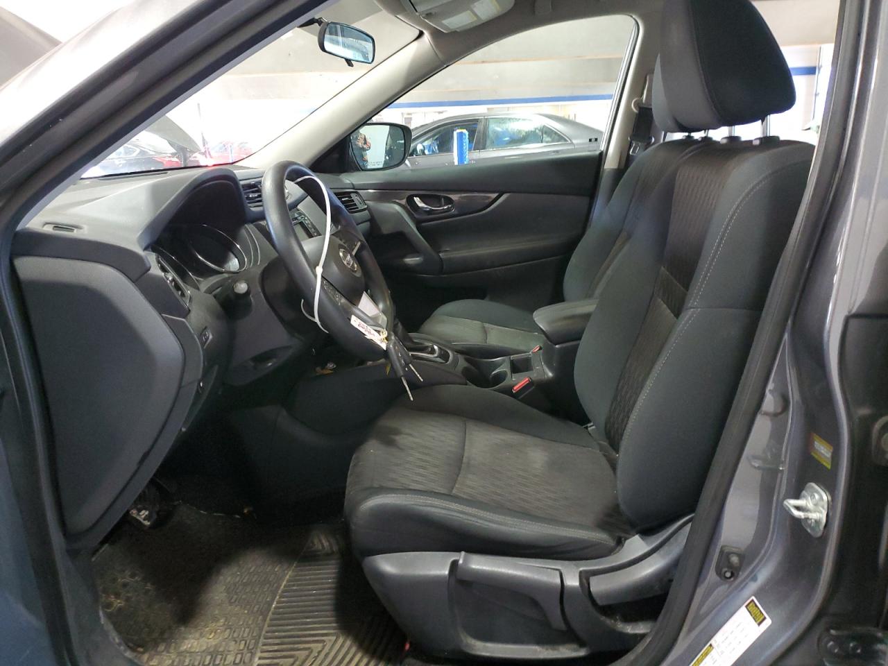 2018 Nissan Rogue - Image 7