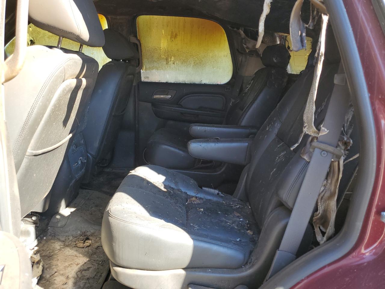 2008 GMC Yukon - Image 11