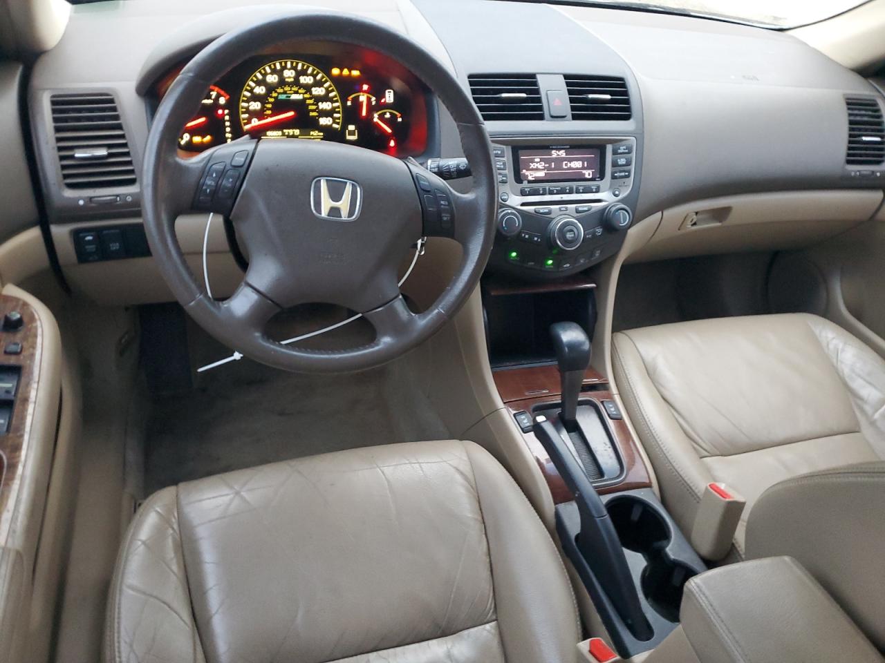 2006 Honda Accord - Image 8