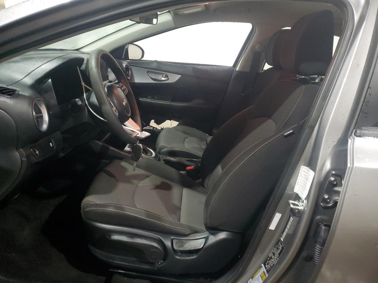 2024 Kia Forte - Image 7