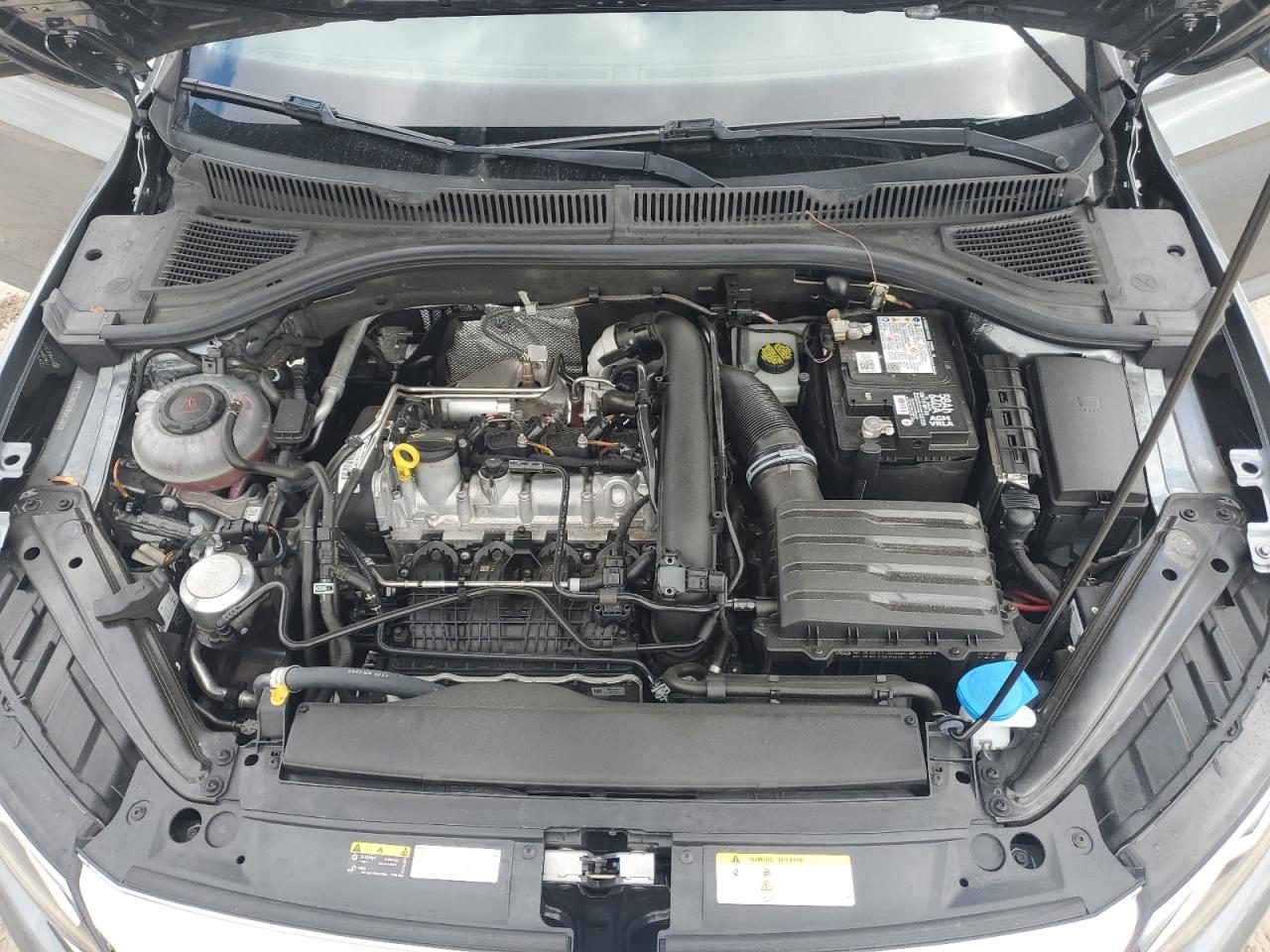 2021 Volkswagen Jetta - Image 13
