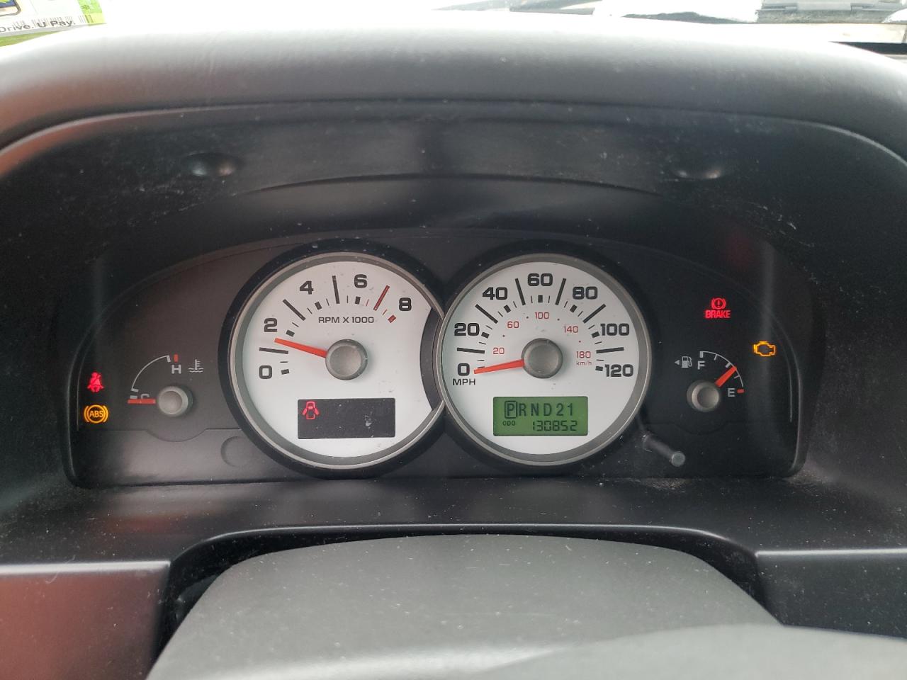 2005 Ford Escape - Image 9