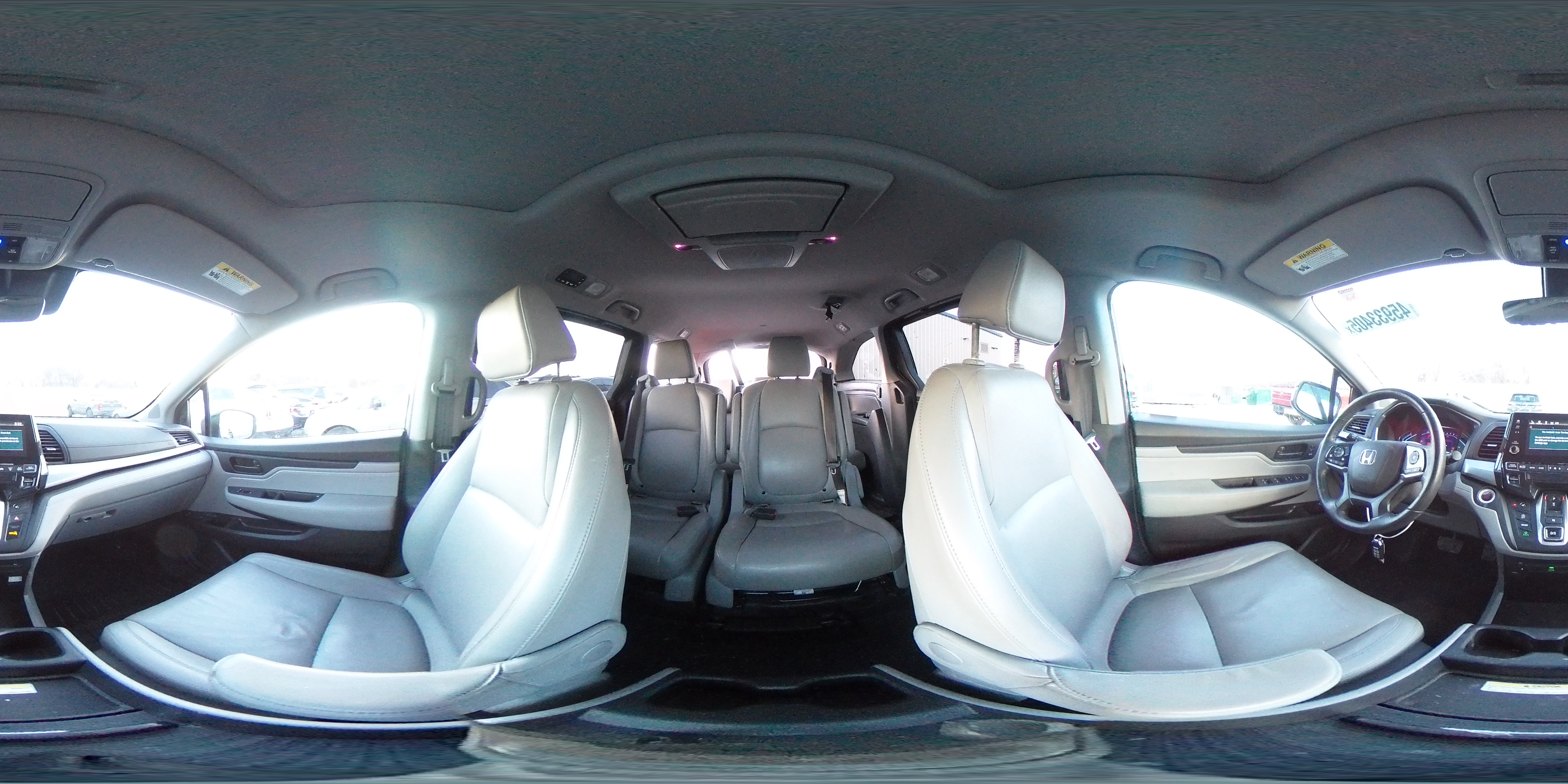 2020 Honda Odyssey - Image 15