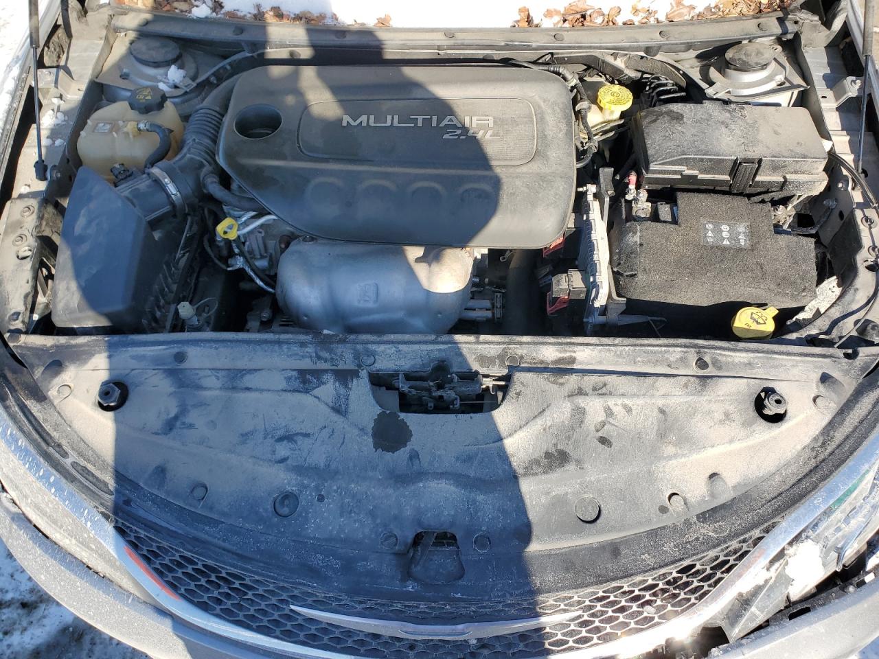 2015 Chrysler 200 - Image 11