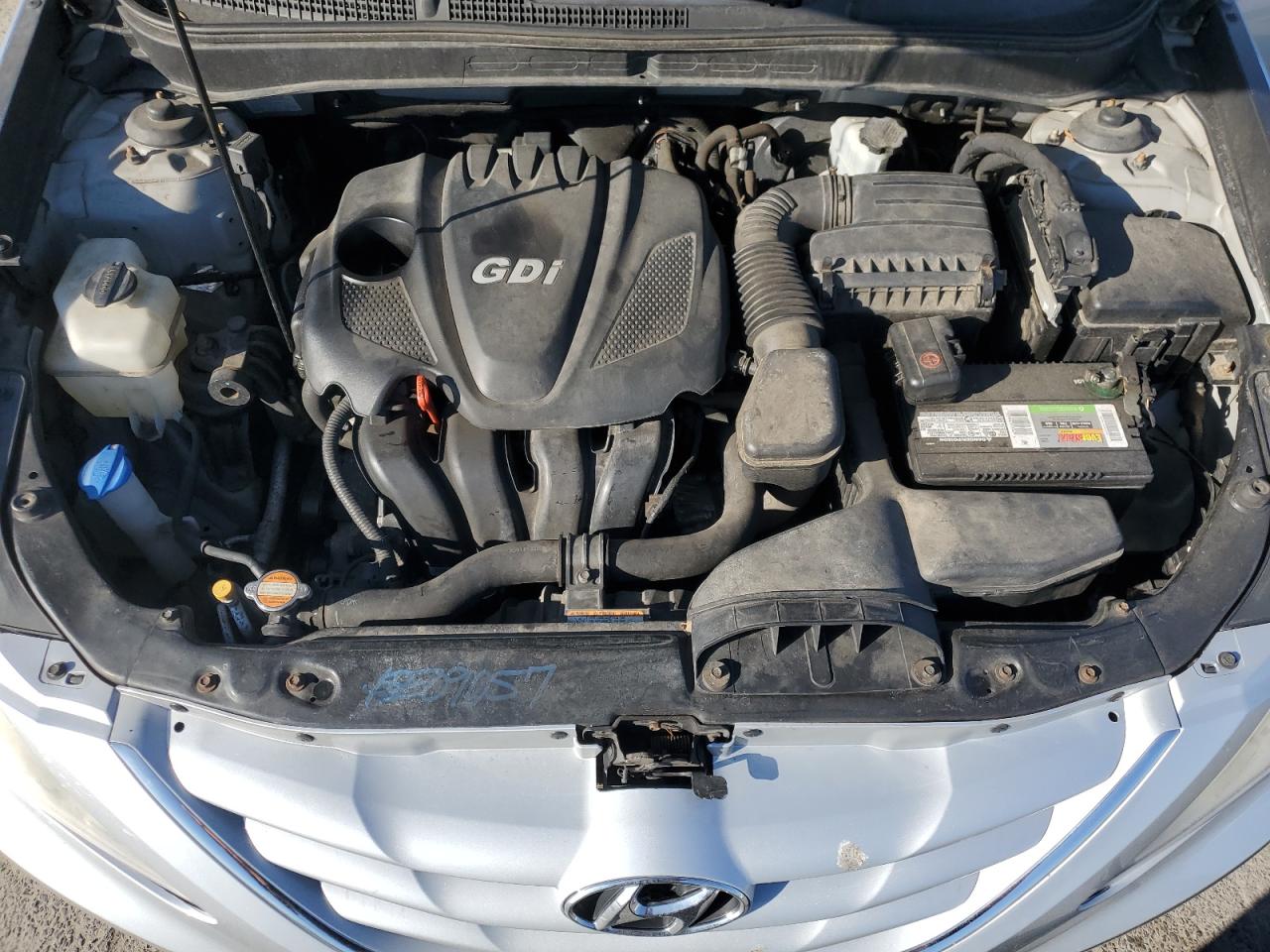 2011 Hyundai Sonata - Image 11