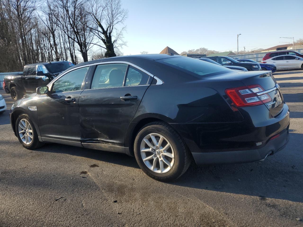 2013 Ford Taurus - Image 2