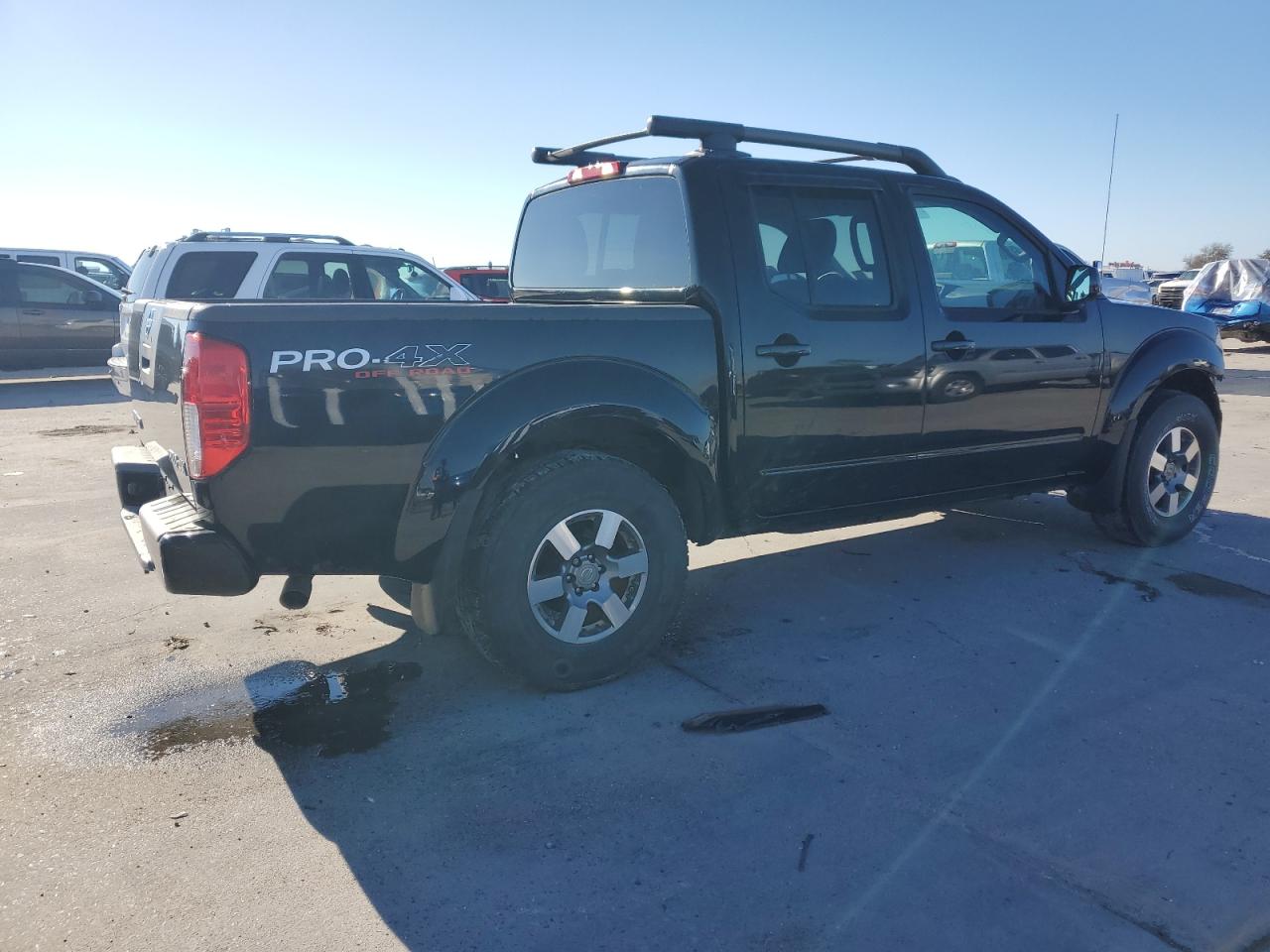 2012 Nissan Navara (Frontier) - Image 3