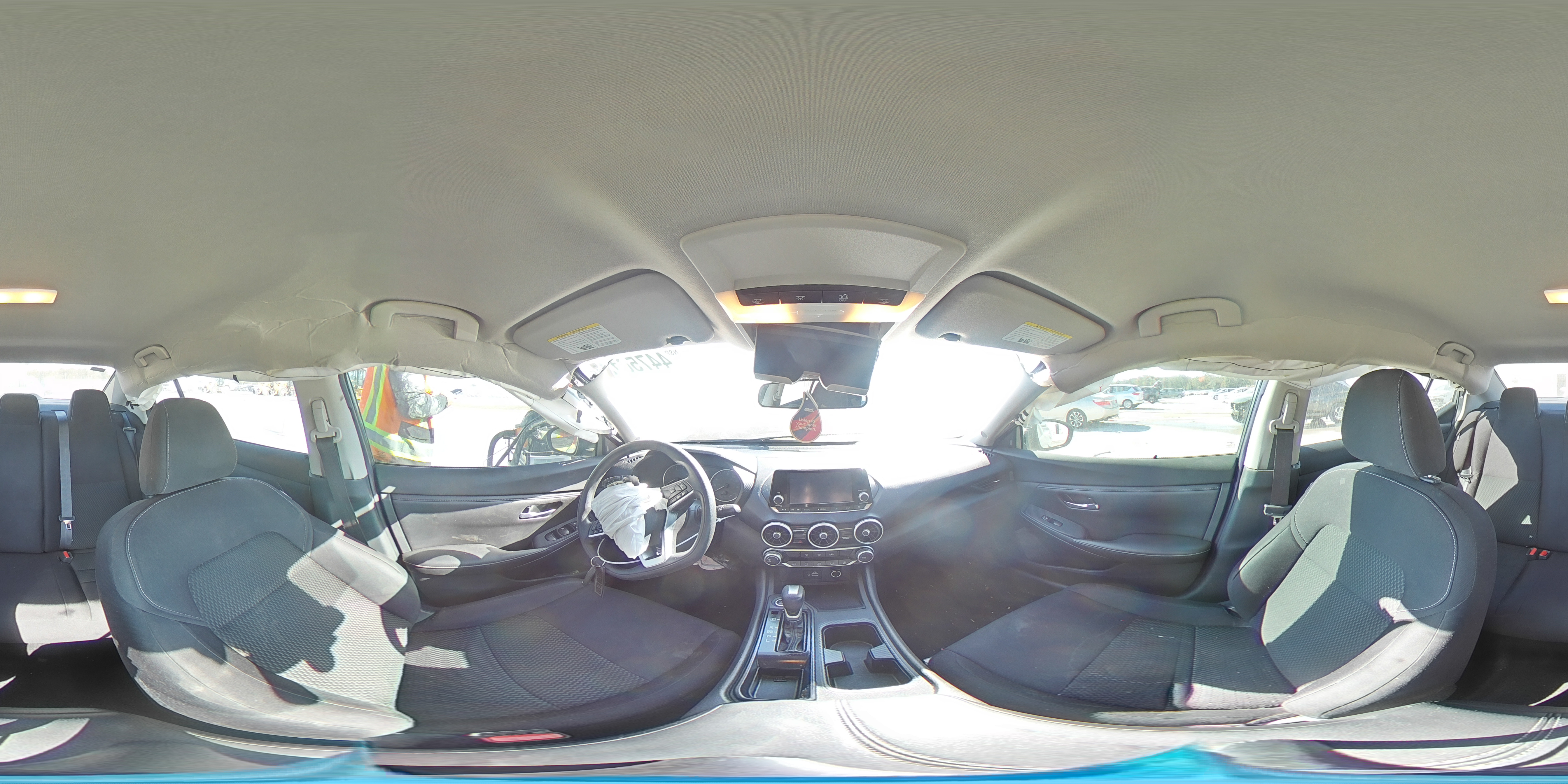 2021 Nissan Sentra - Image 13