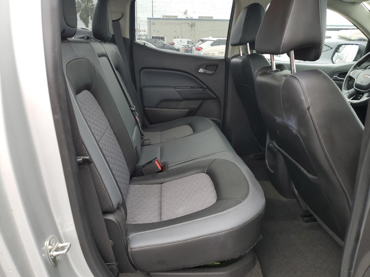 2015 Chevrolet Colorado - Image 10