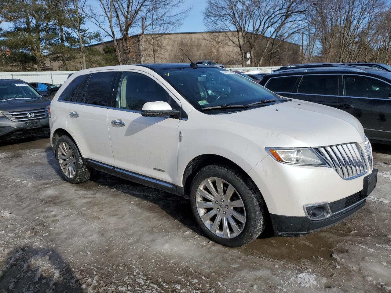 2012 Lincoln MKX - Image 4
