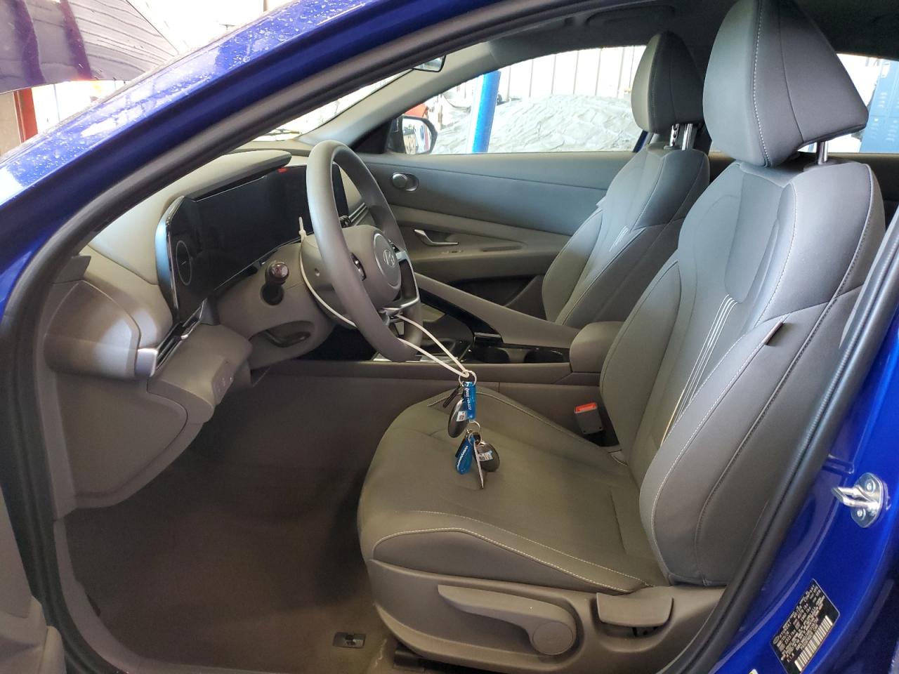 2024 Hyundai Elantra - Image 7