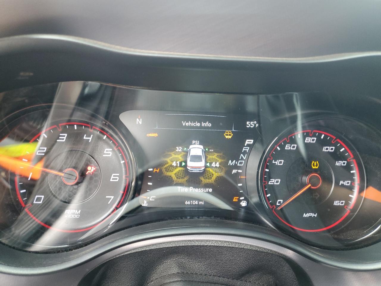 2019 Dodge Charger - Image 9