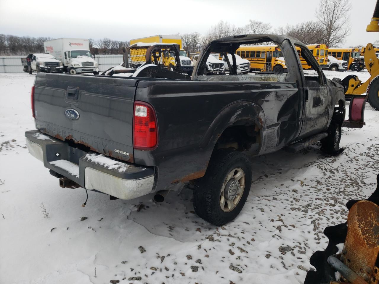 2015 Ford F350 - Image 3