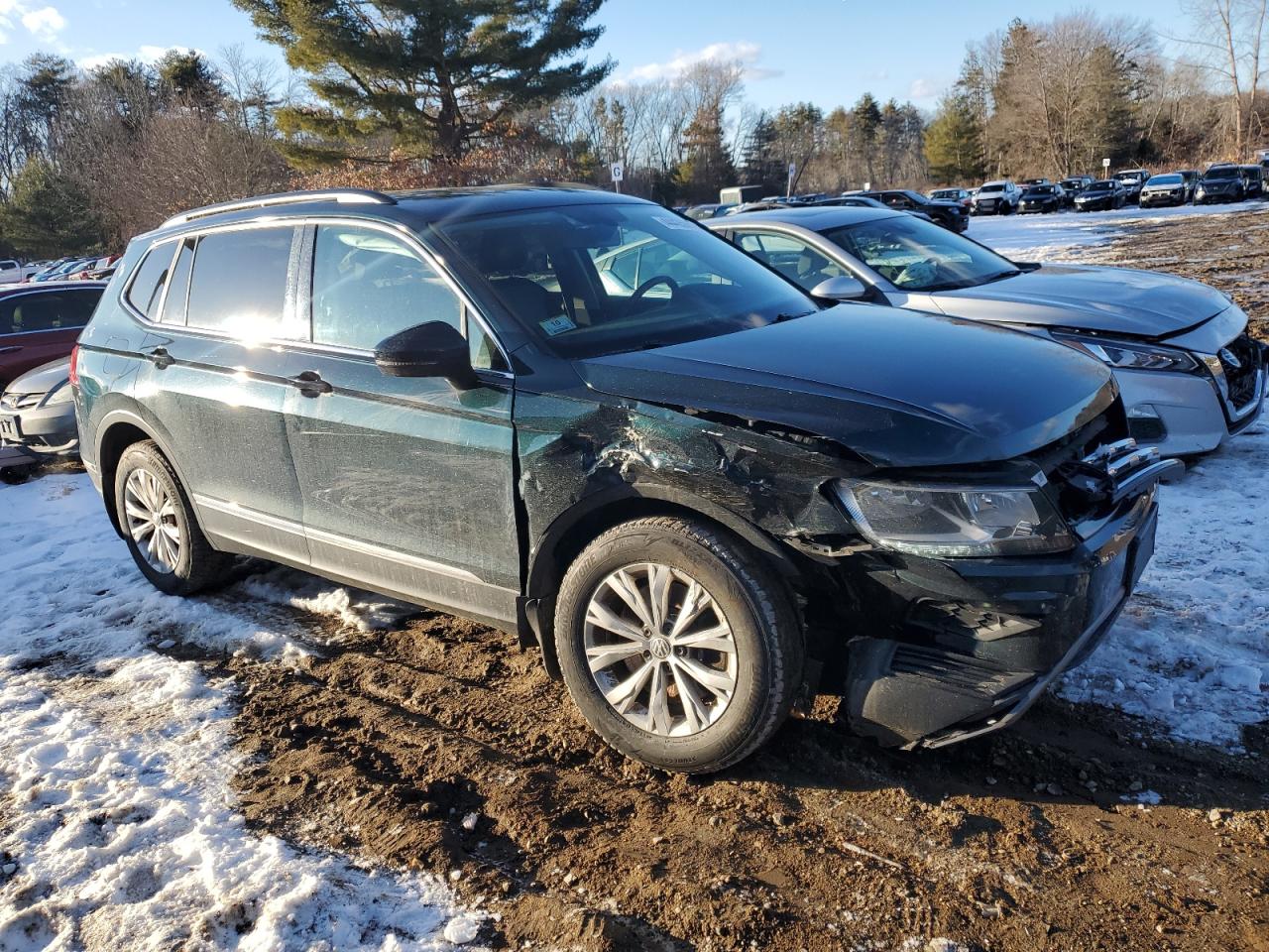 2018 Volkswagen Tiguan - Image 4