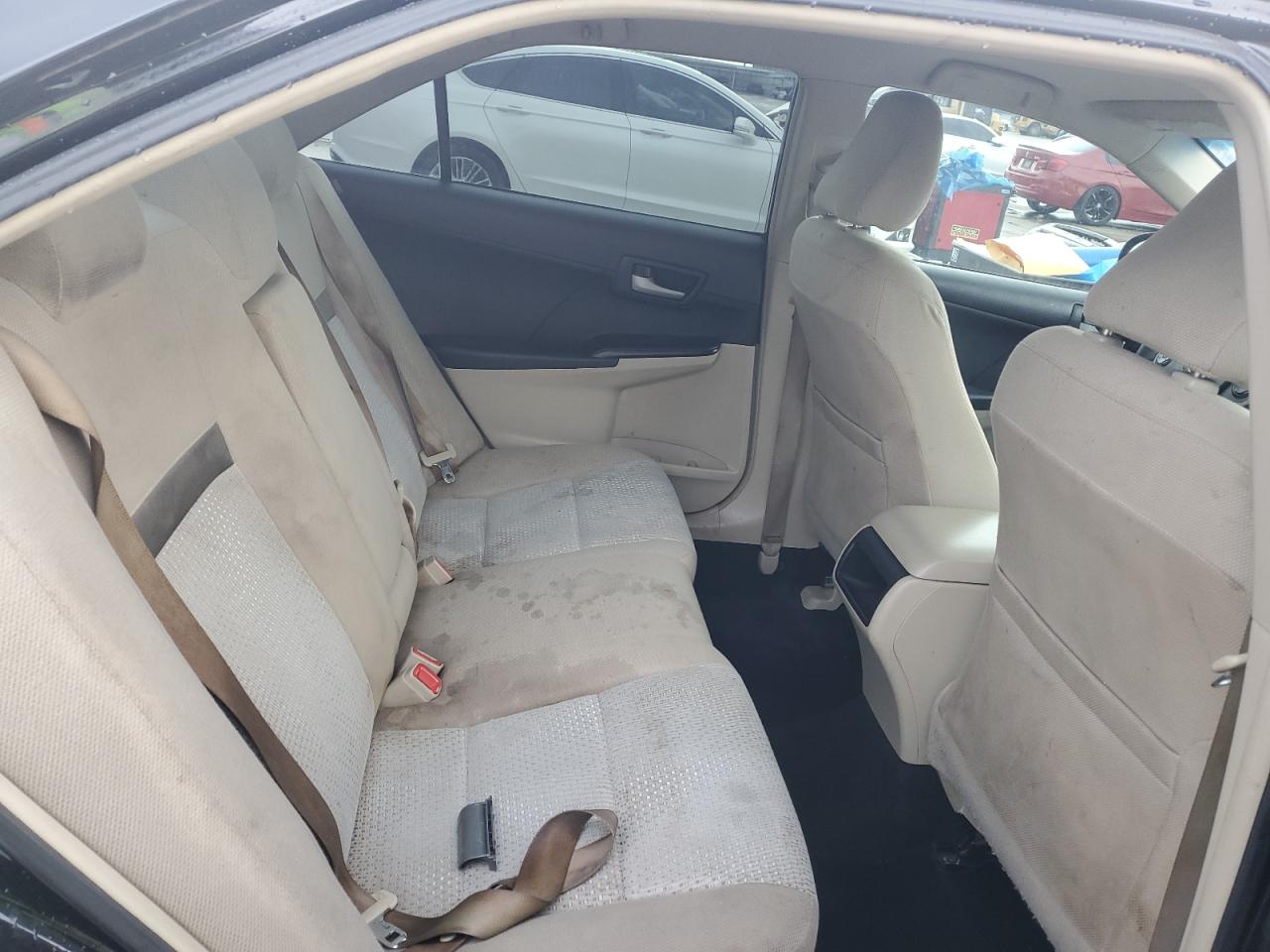 2012 Toyota Camry - Image 10