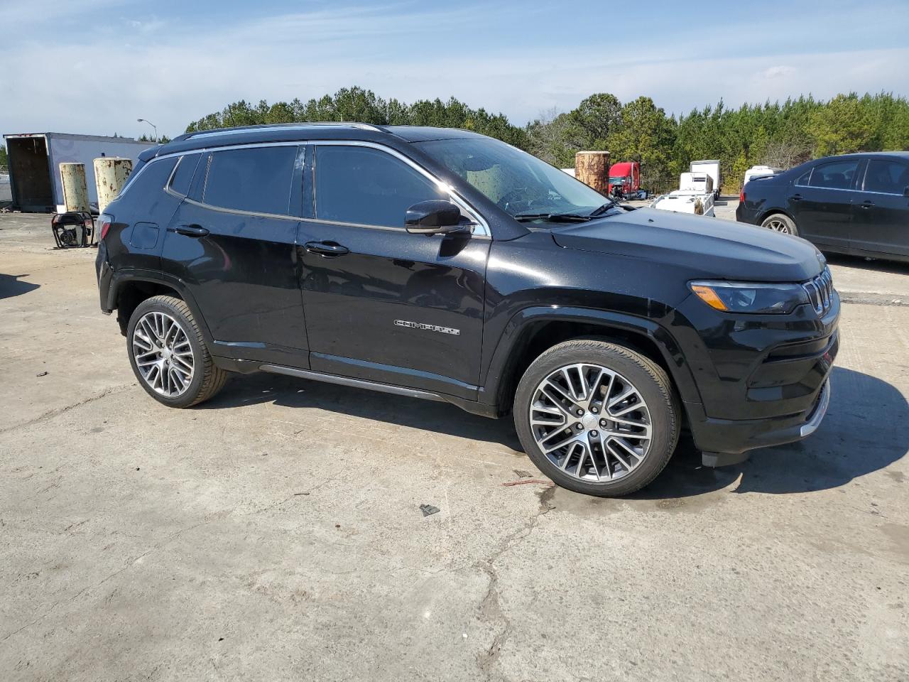 2022 Jeep Compass - Image 4