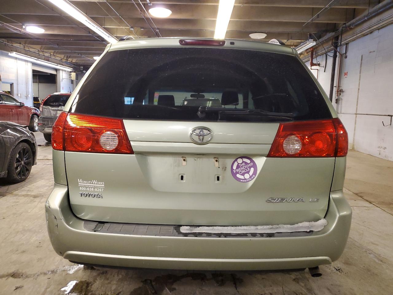 2008 Toyota Sienna - Image 6