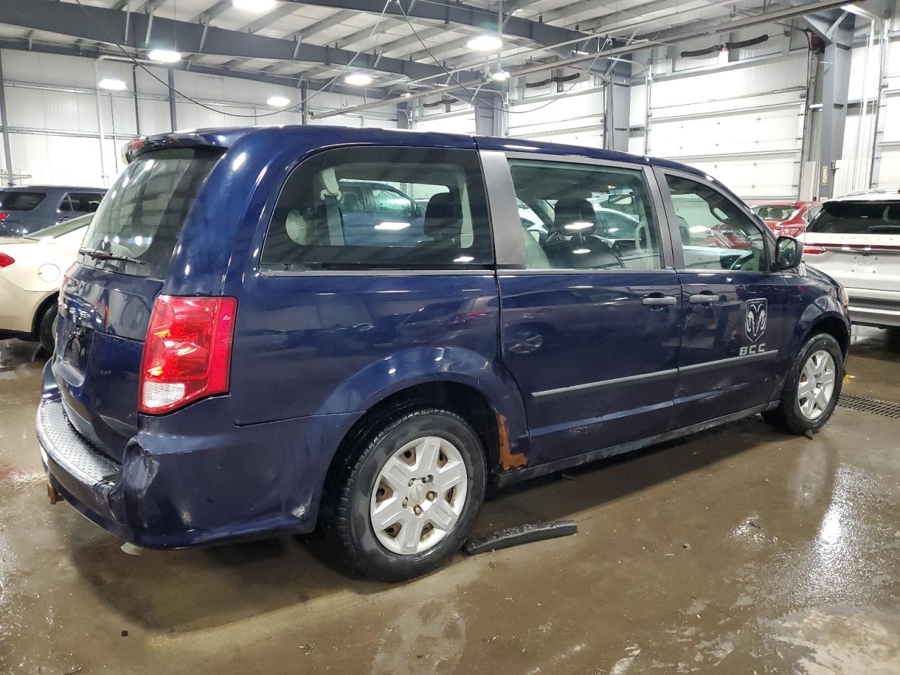 2012 Dodge Caravan - Image 3