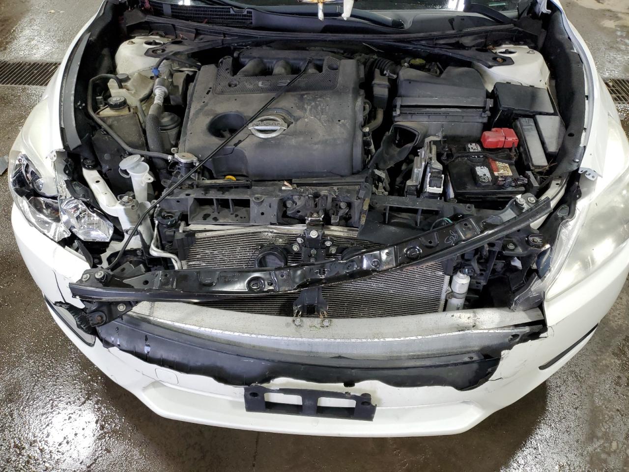2015 Nissan Altima - Image 12