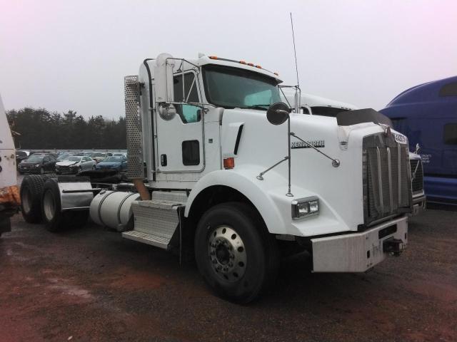 2016 Kenworth Construction T800