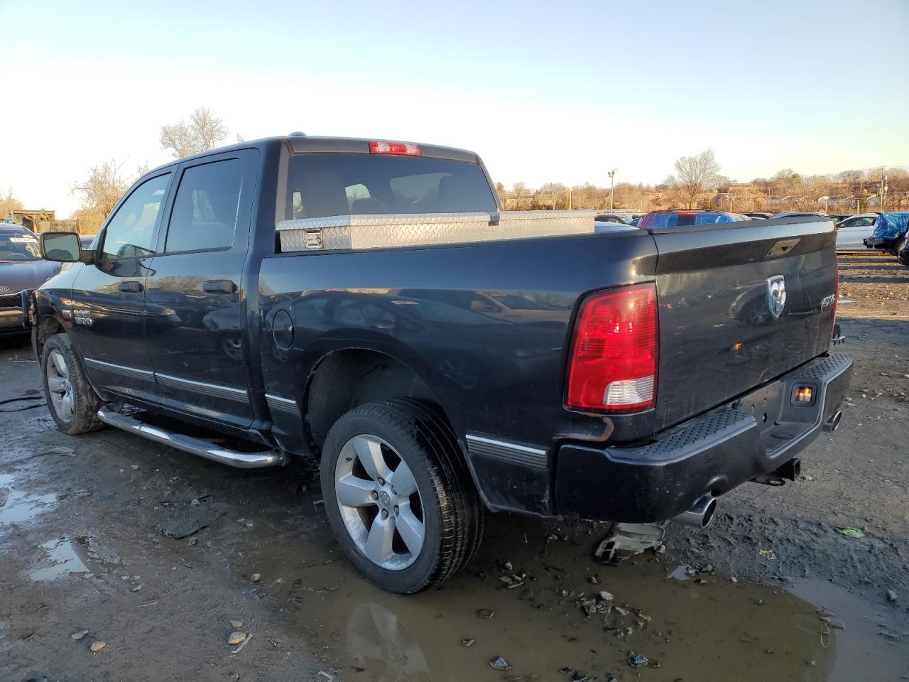 2015 RAM 1500 - Image 2