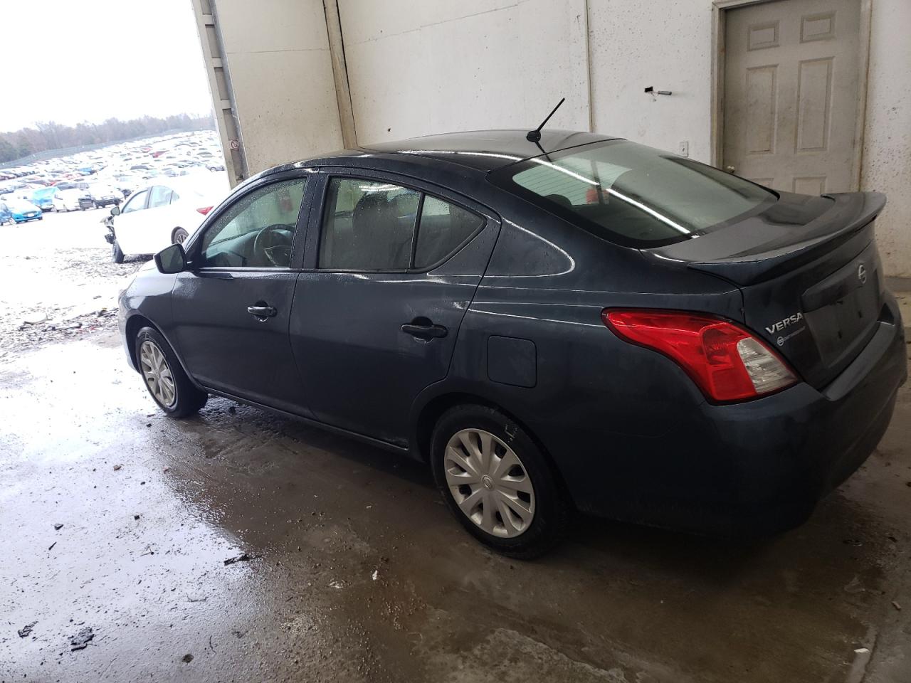 2017 Nissan Versa - Image 2