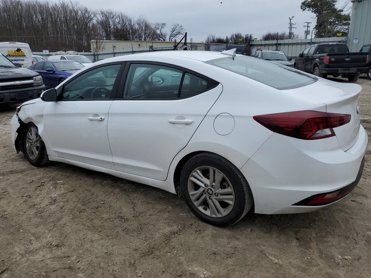 2020 Hyundai Elantra - Image 2