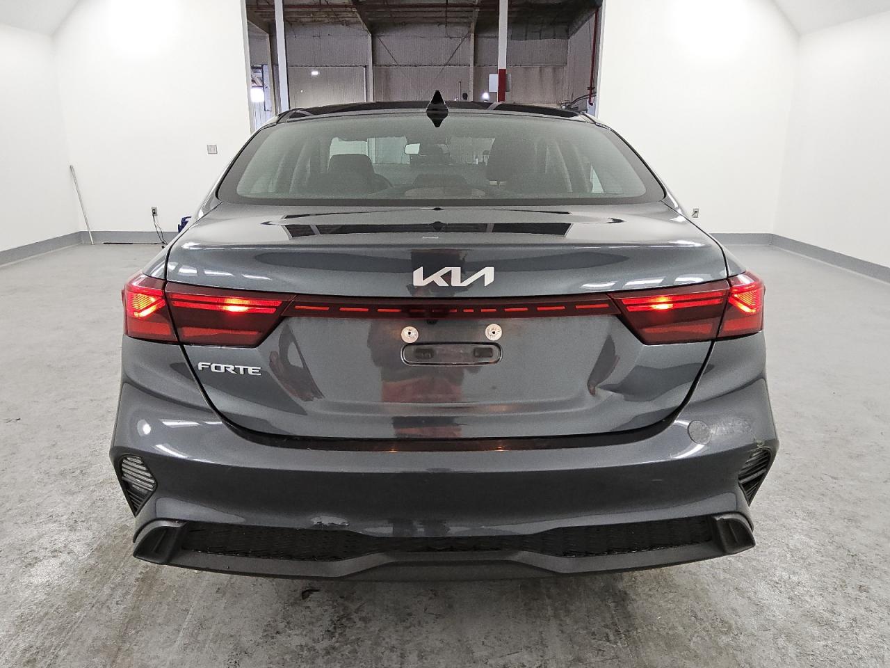 2023 Kia Forte - Image 6
