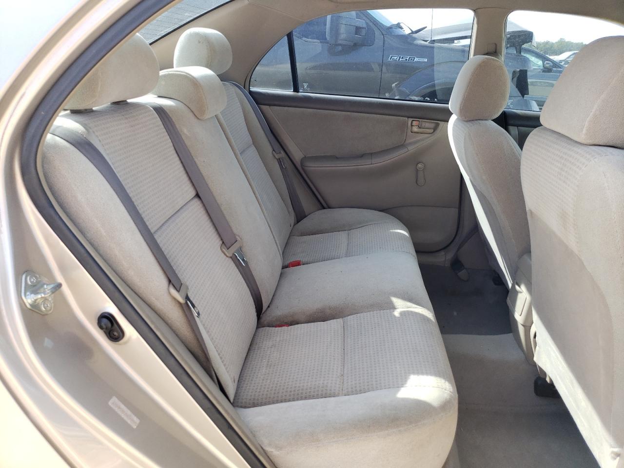 2005 Toyota Corolla - Image 10