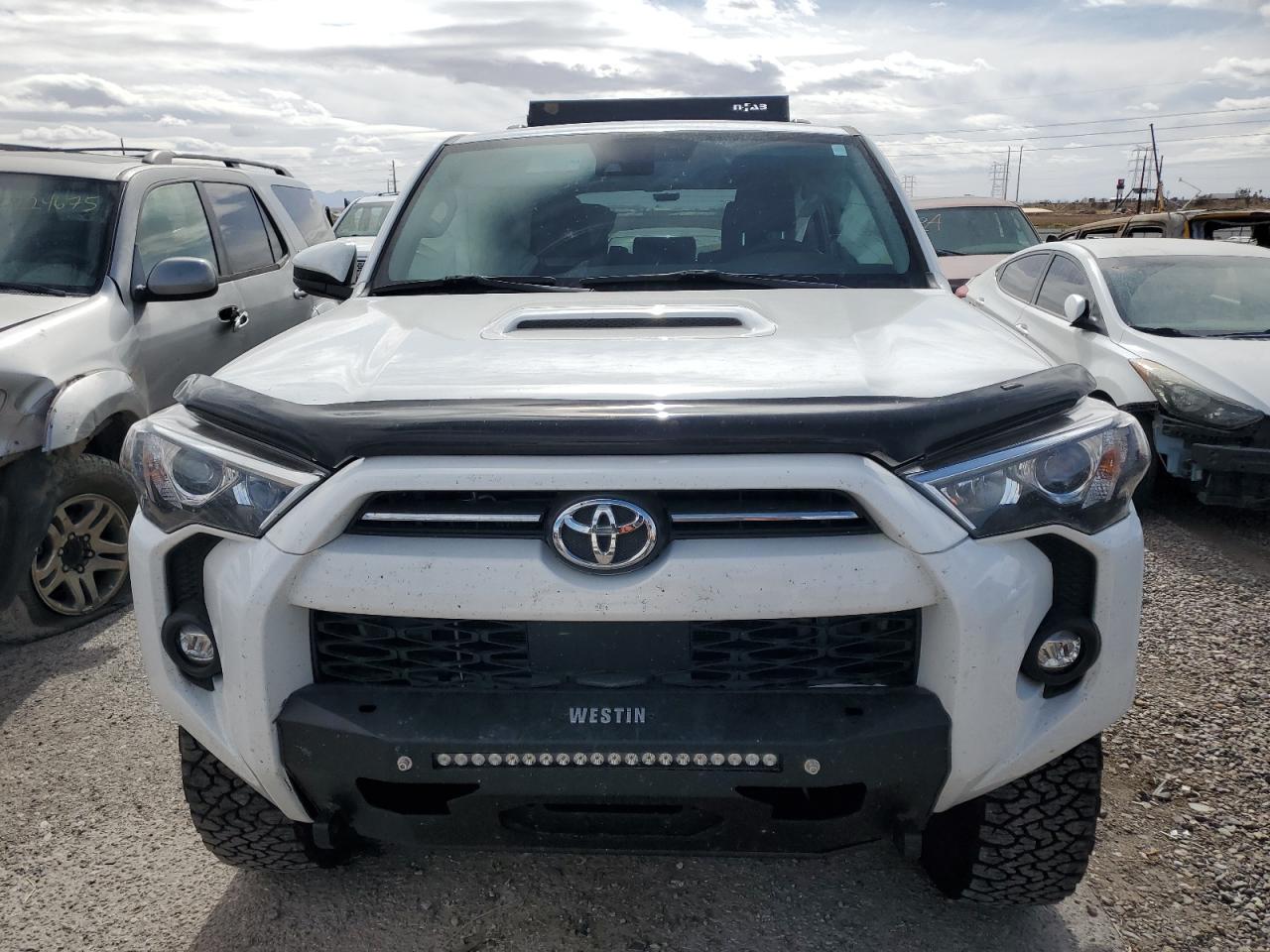 2022 Toyota 4Runner - Image 5