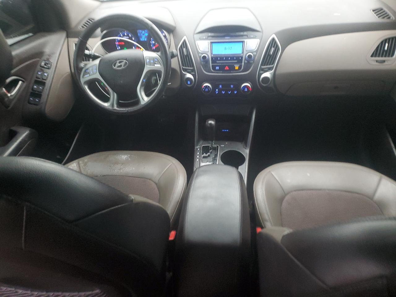 2012 Hyundai Tucson - Image 8