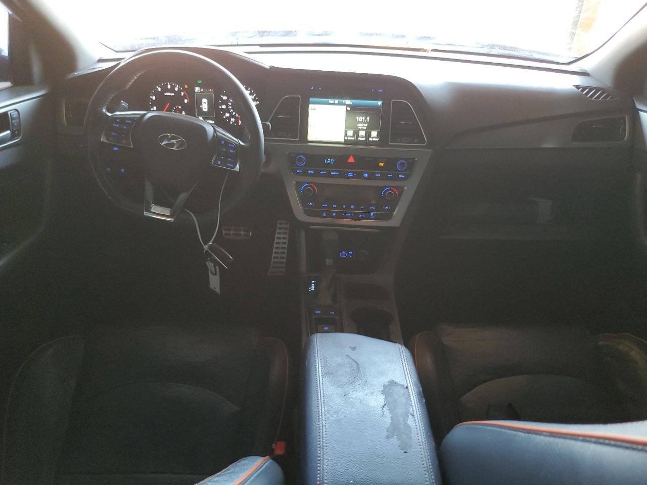 2015 Hyundai Sonata - Image 8
