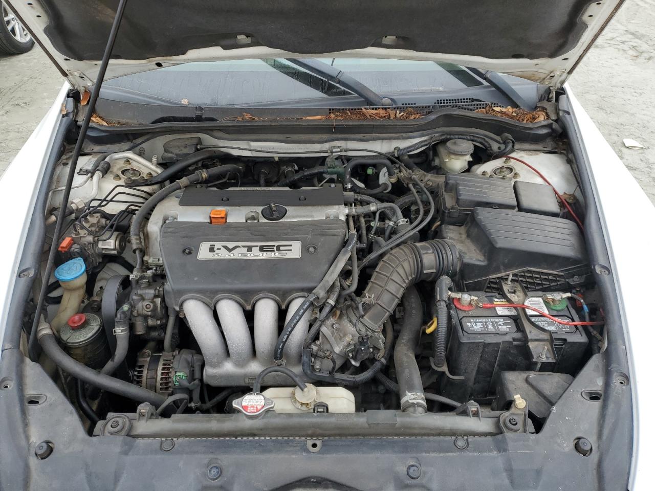 2003 Honda Accord - Image 11