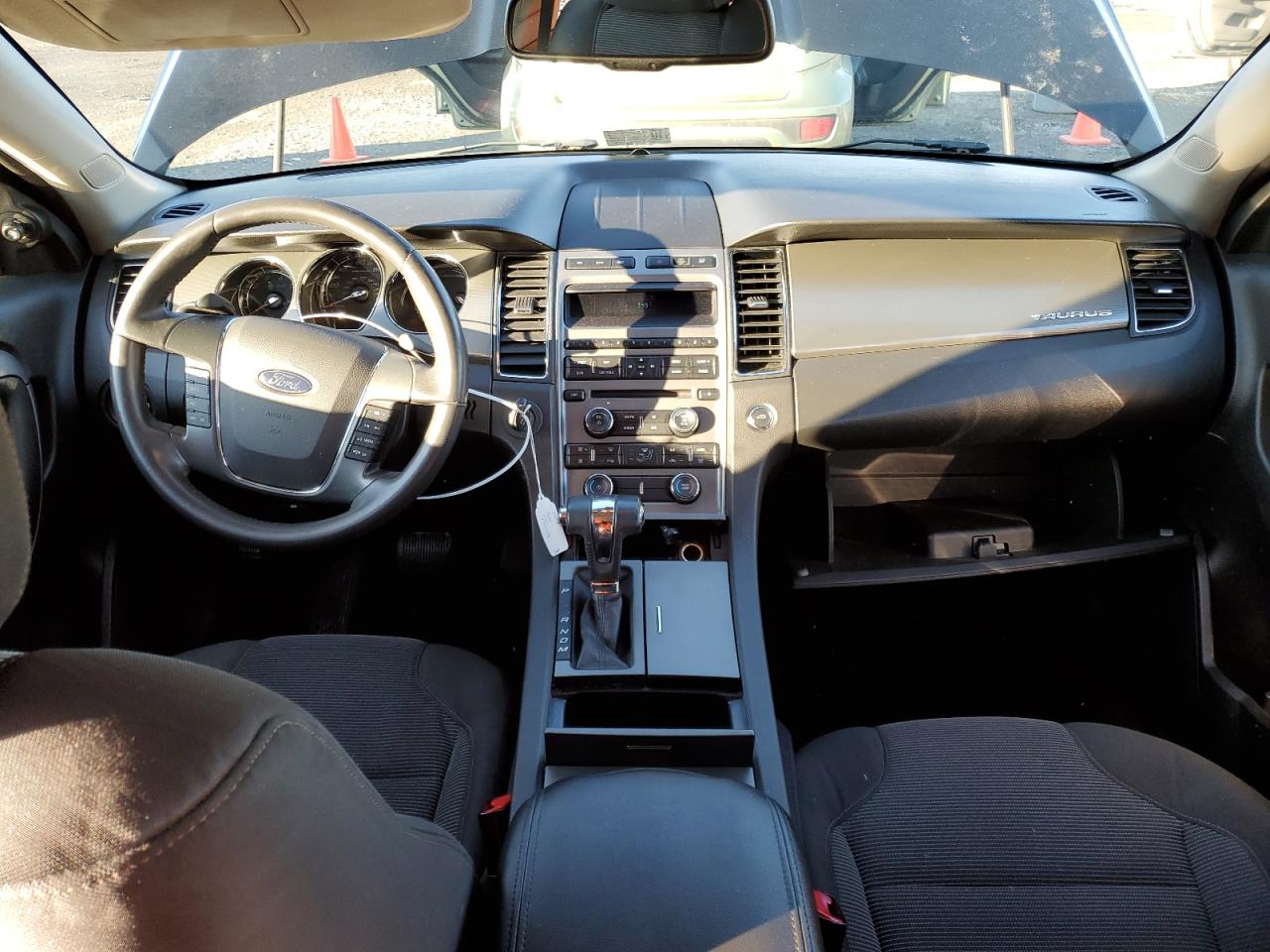 2012 Ford Taurus - Image 8